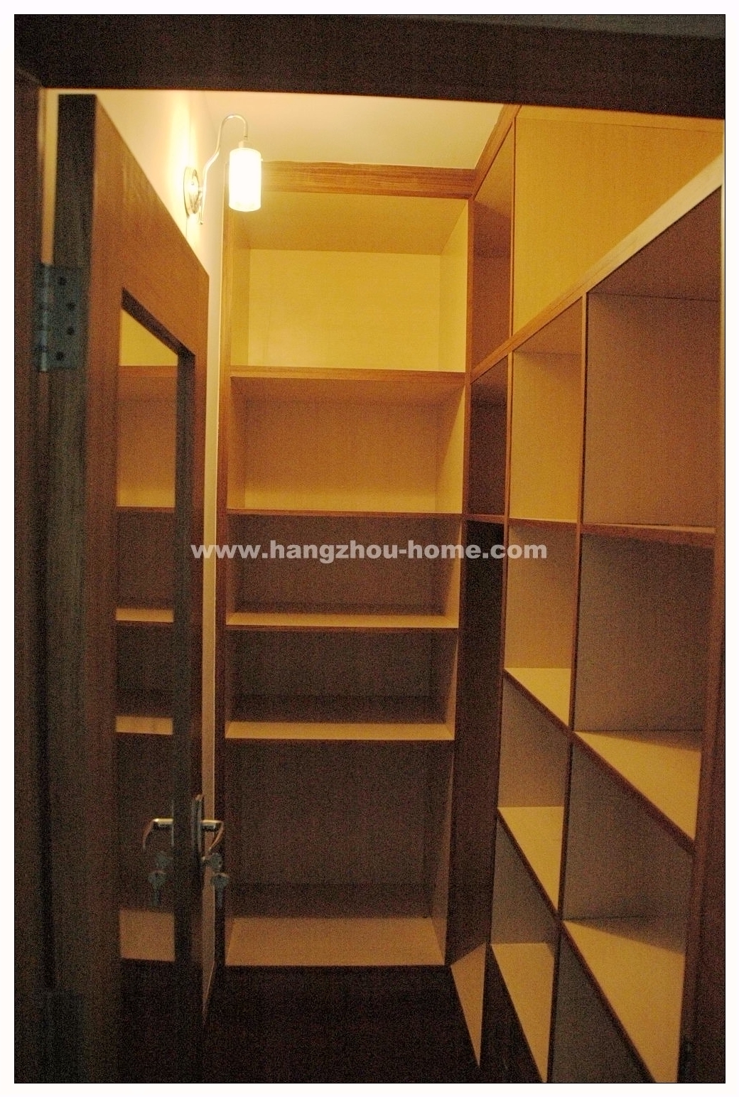 Bedrooms-Master Bedroom