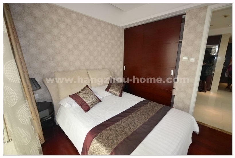 Bedrooms-Master Bedroom