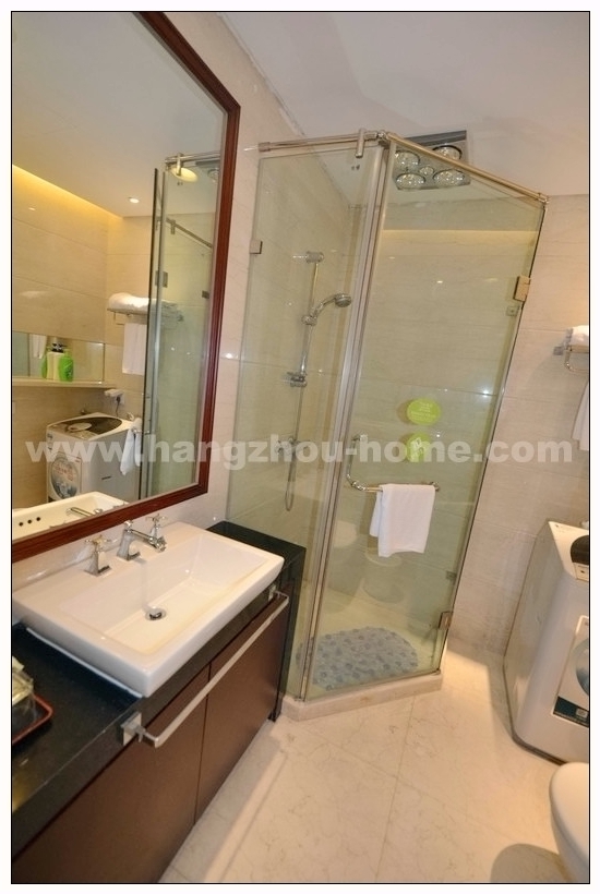 Bathrooms-Master Bathroom