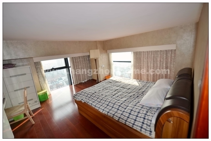Bedrooms-Master Bedroom