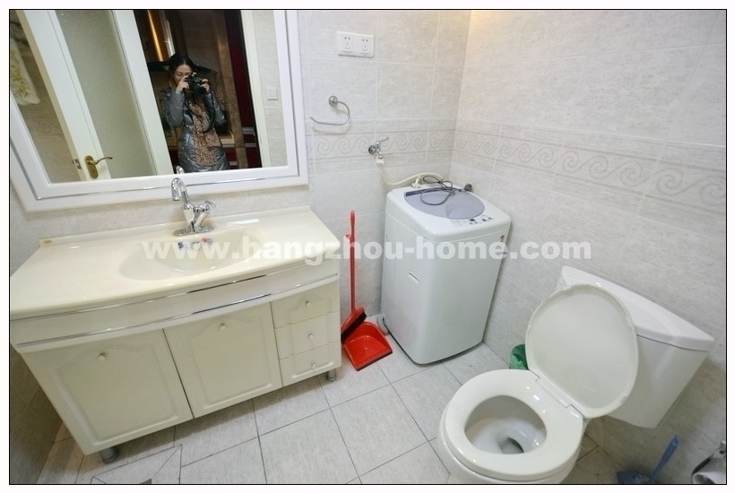 Bathrooms-Master Bathroom