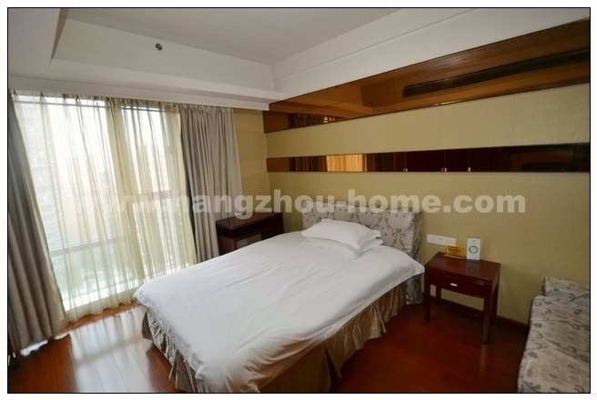 Bedrooms-Master Bedroom