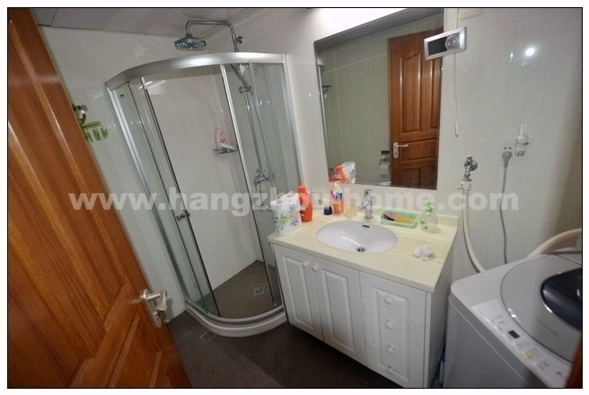 Bathrooms-2nd Bathroom