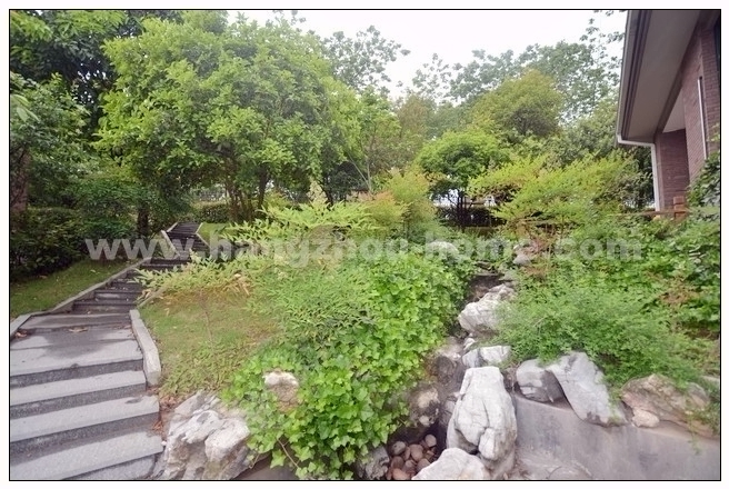 Private Garden