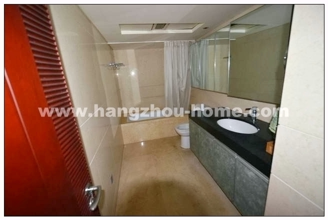 Bathrooms-Master Bathroom
