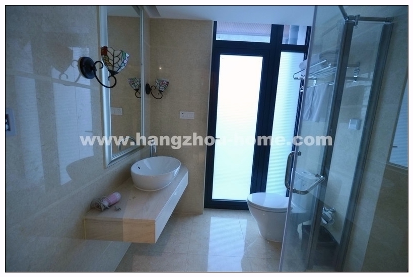 Bathrooms-Master Bathroom