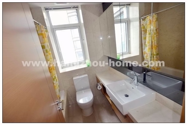 Bathrooms-Master Bathroom