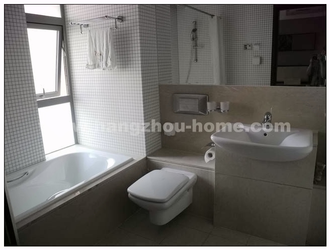 Bathrooms-Master Bathroom