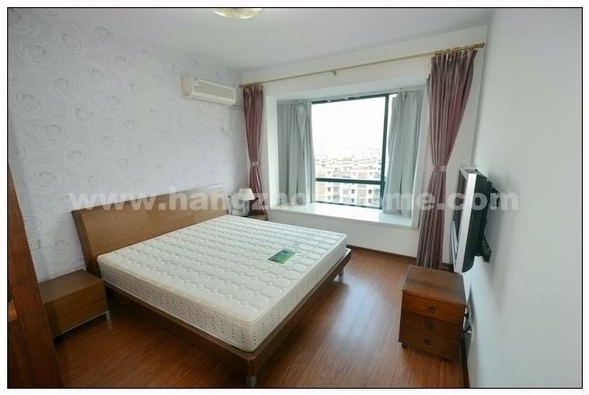 Bedrooms-Master Bedroom