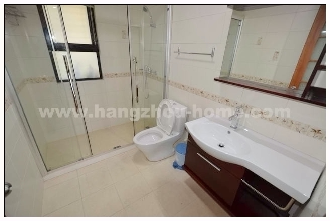 Bathrooms-Master Bathroom
