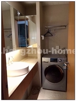 Bathrooms-Master Bathroom