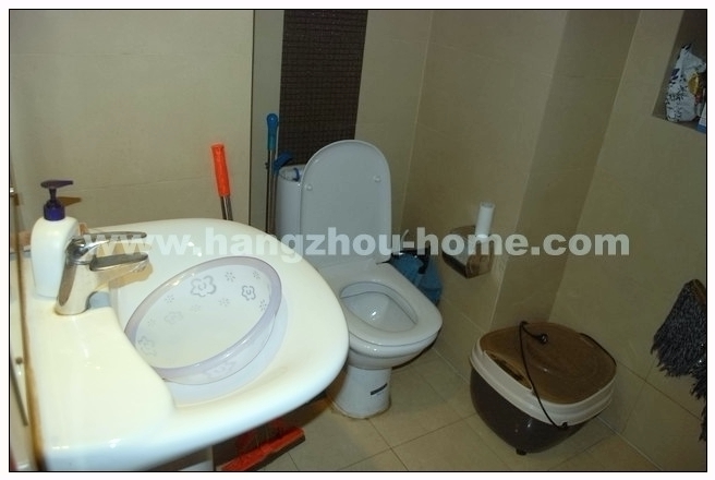 Bathrooms-Master Bathroom