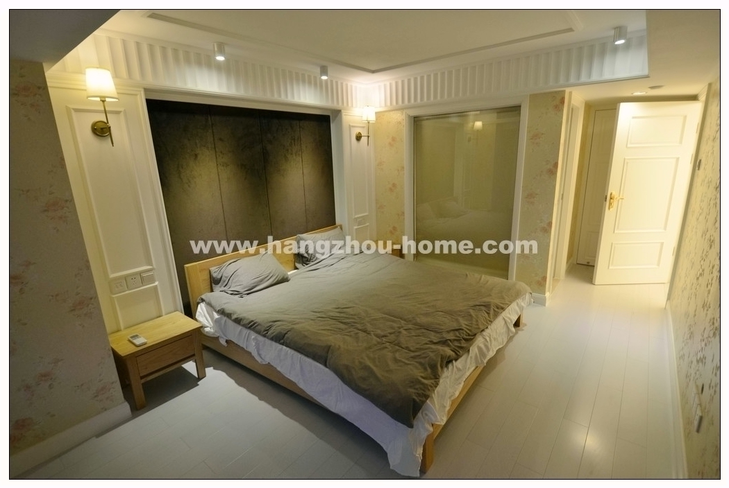 Bedrooms-Master Bedroom
