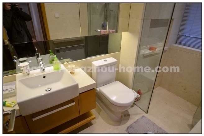 Bathrooms-Master Bathroom