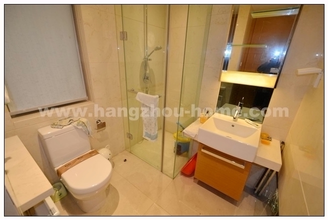 Bathrooms-Master Bathroom