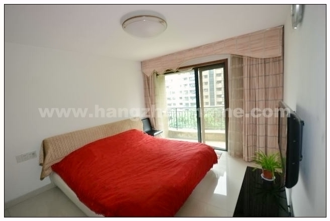 Bedrooms-Master Bedroom