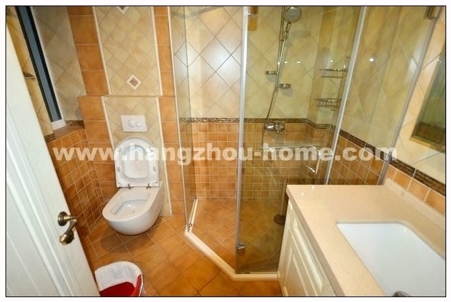 Bathrooms-Master Bathroom