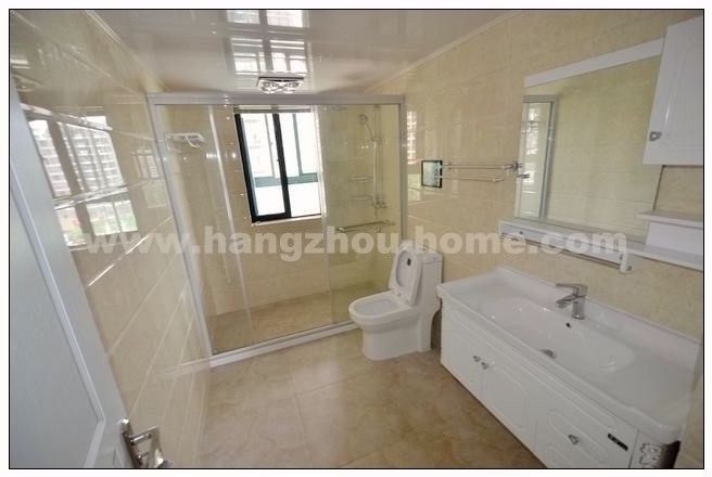 Bathrooms-Master Bathroom