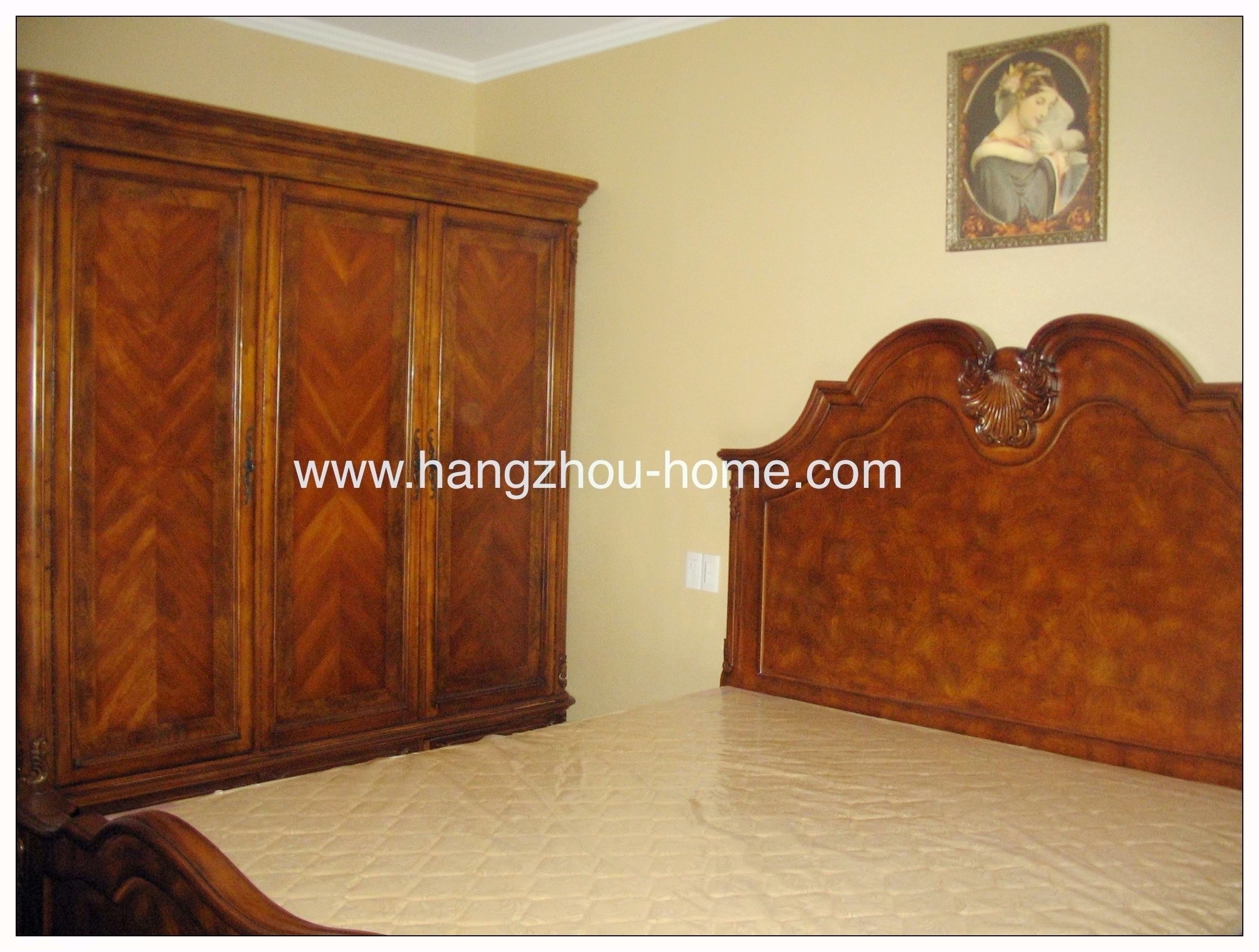 Bedrooms-Master Bedroom