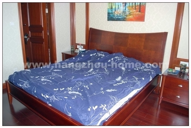 Bedrooms-Master Bedroom
