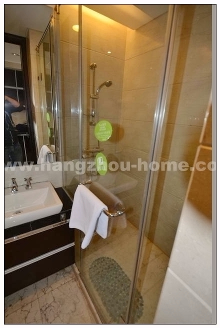 Bathrooms-Master Bathroom