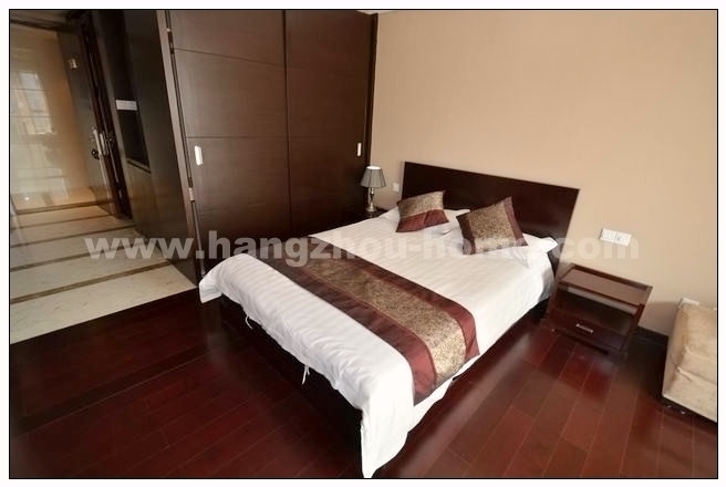 Bedrooms-Master Bedroom