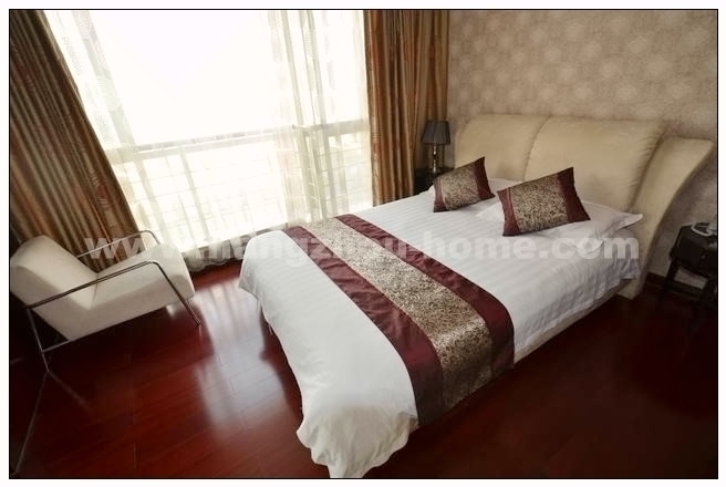 Bedrooms-Master Bedroom