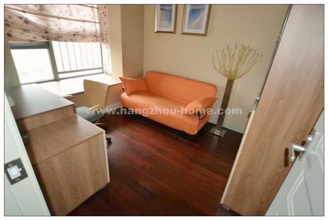 Bedrooms-4th Bedroom