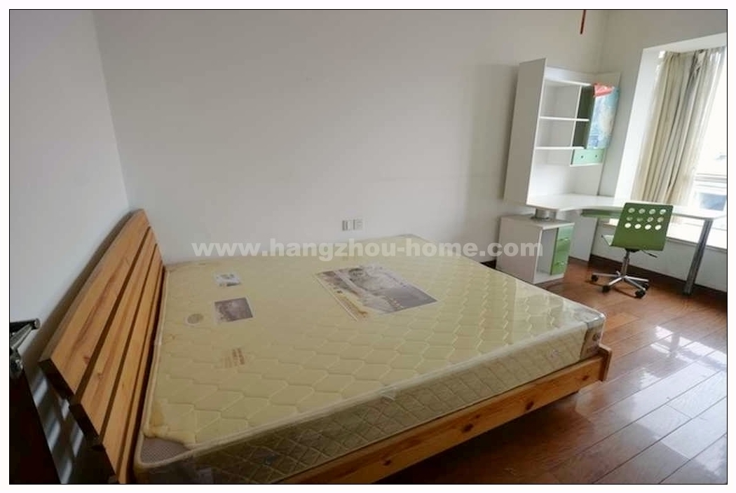 Bedrooms-2nd Bedroom