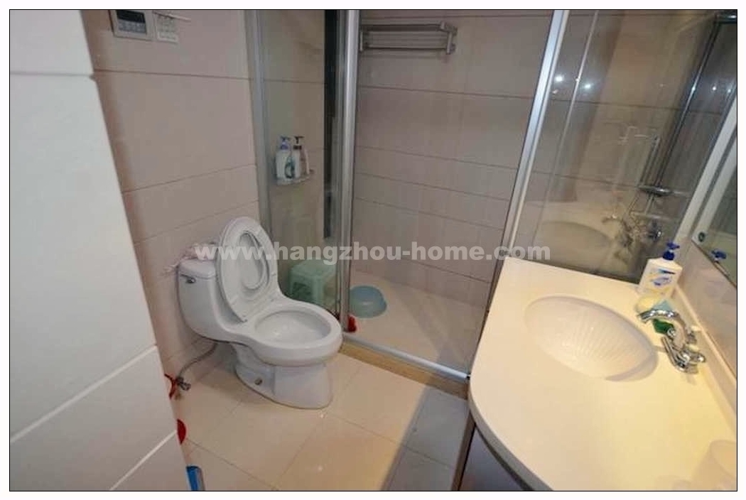 Bathrooms-2nd Bathroom