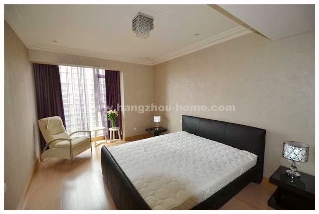 Bedrooms-2nd Bedroom