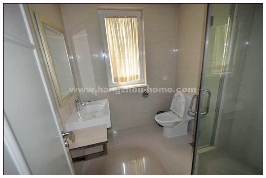 Bathrooms-2nd Bathroom