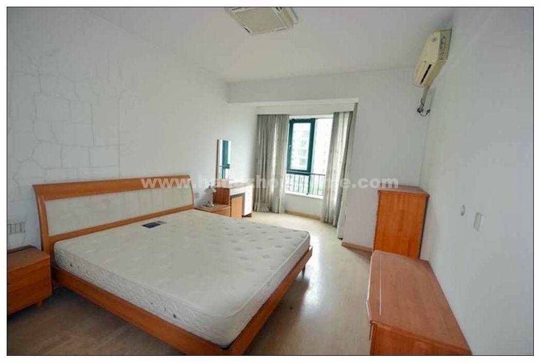 Bedrooms-2nd Bedroom