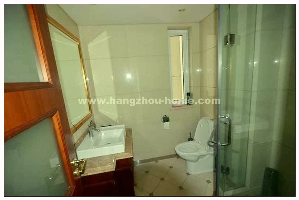 Bathrooms-2nd Bathroom