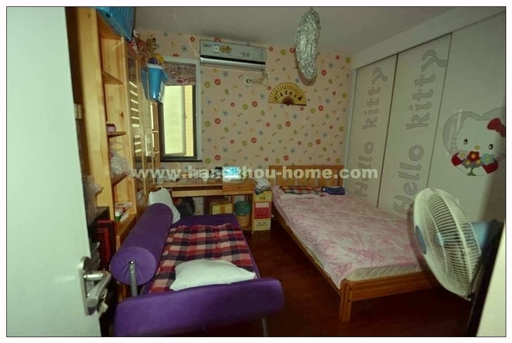 Bedrooms-2nd Bedroom