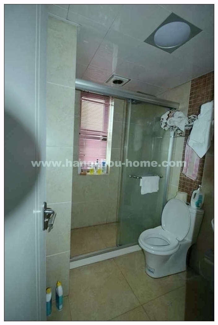 Bathrooms-2nd Bathroom