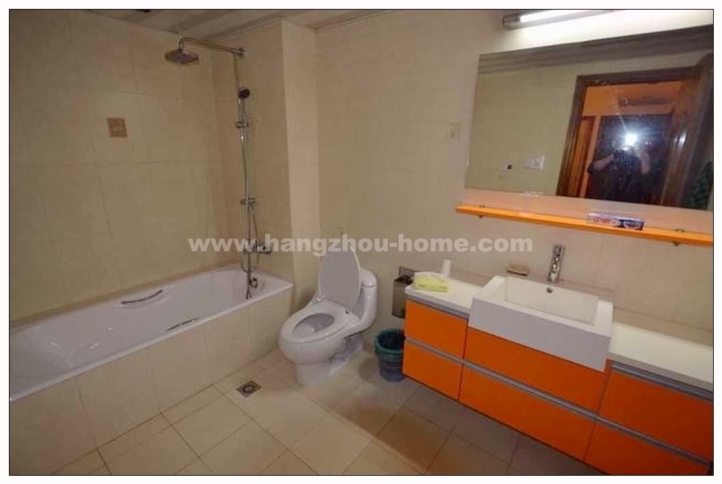 Bathrooms-2nd Bathroom