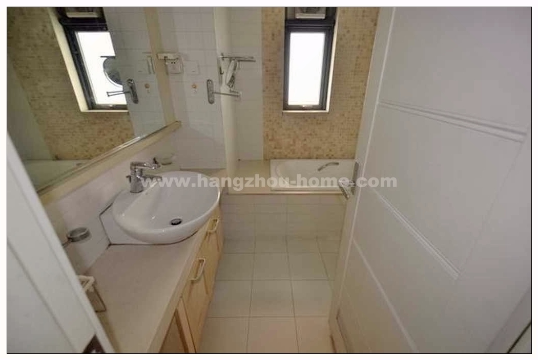 Bedrooms-2nd Bedroom
