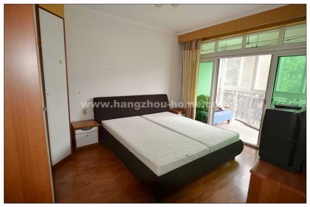 Bedrooms-2nd Bedroom