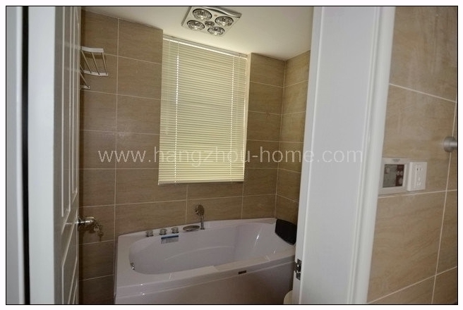 Bathrooms-Master Bathroom