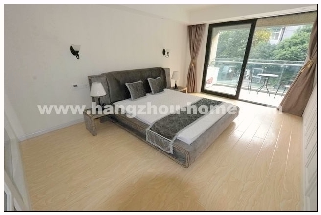 Bedrooms-Master Bedroom