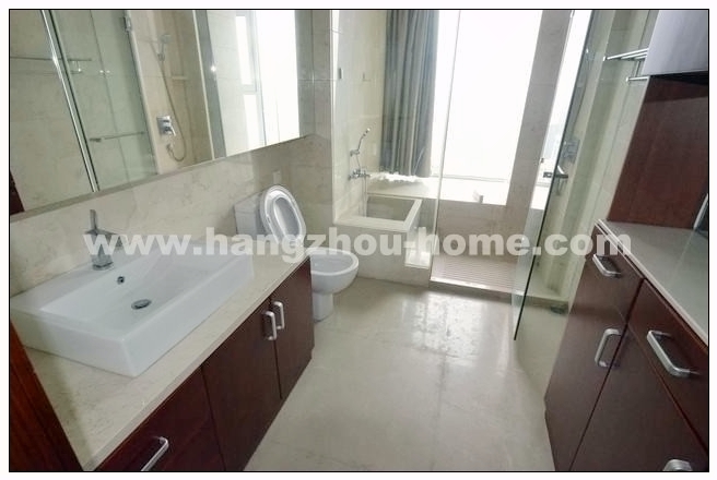 Bathrooms-Master Bathroom