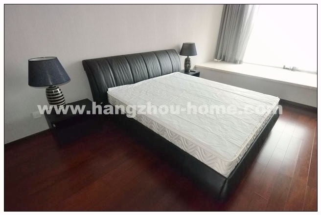 Bedrooms-Master Bedroom
