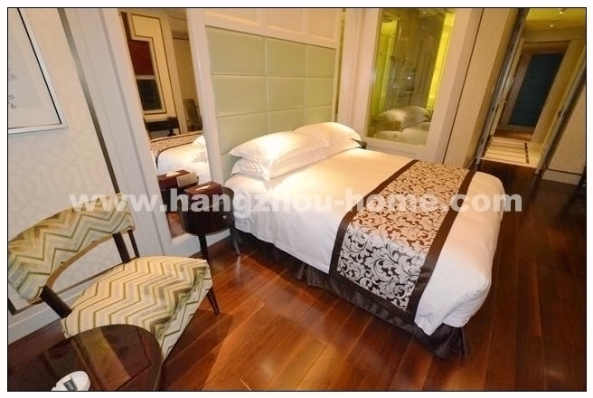 Bedrooms-Master Bedroom