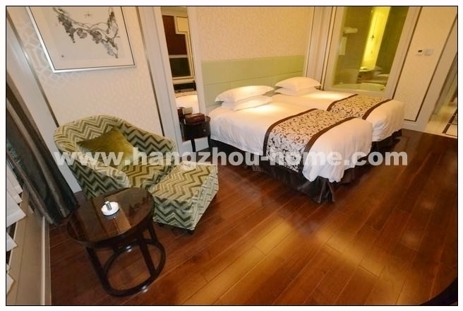 Bedrooms-Master Bedroom