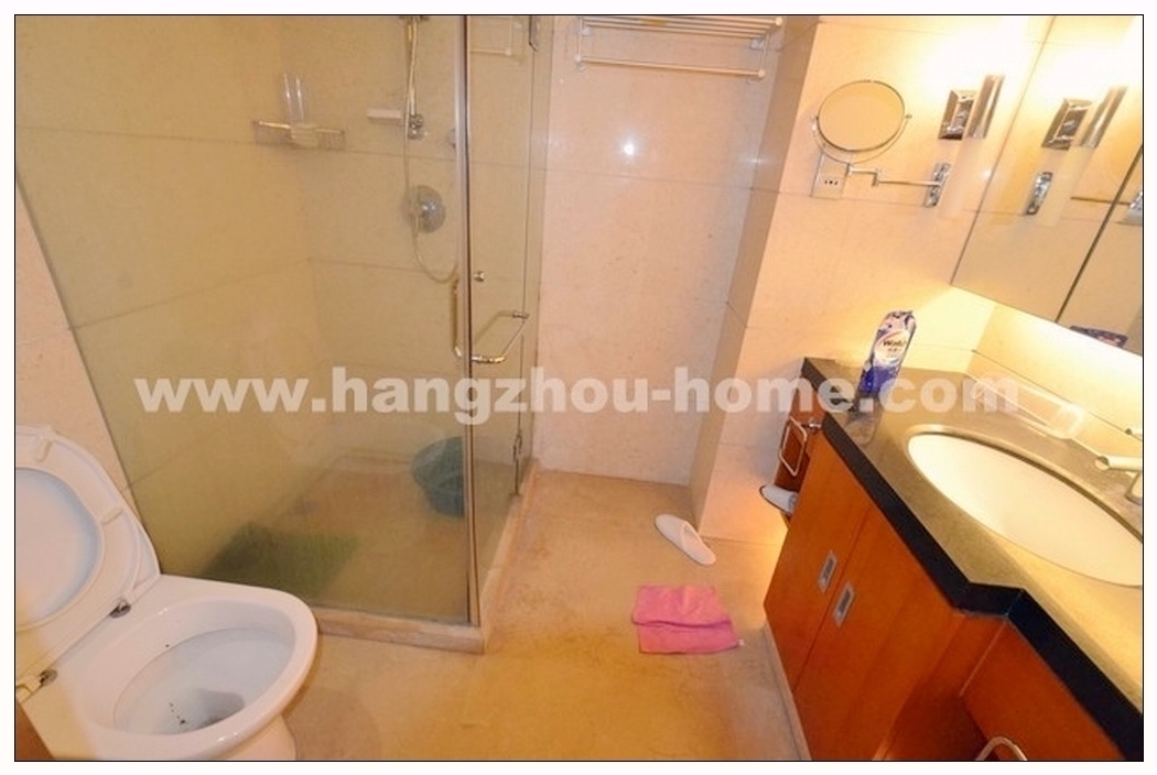 Bathrooms-Master Bathroom