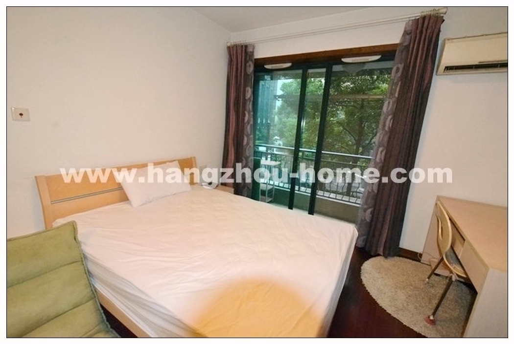 Bedrooms-Master Bedroom