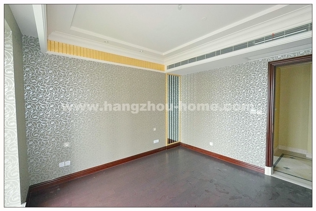 Bedrooms-2nd Bedroom