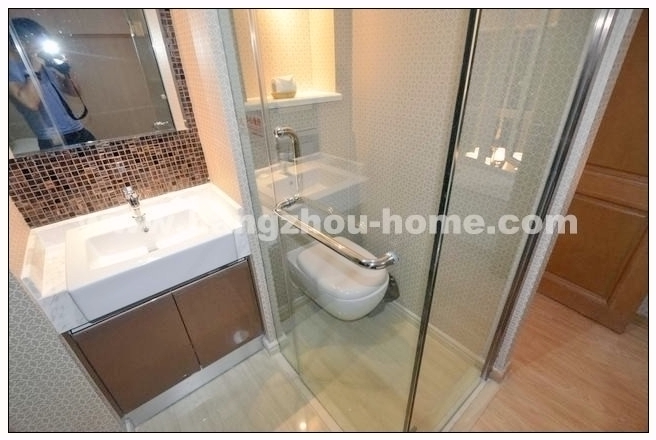 Bathrooms-2nd Bathroom