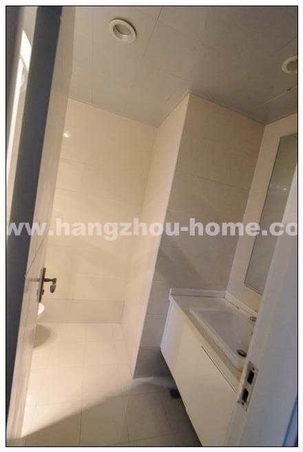 Bathrooms-Master Bathroom